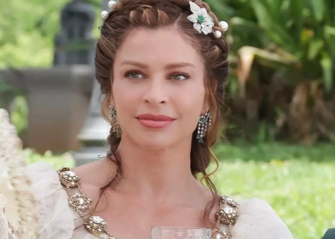 Grazi Massafera na berlinda! Confira audiência final de Dona Beja!
