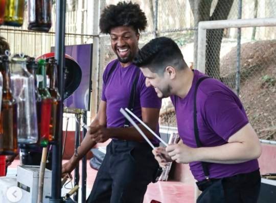 Orquestra de Sucata realiza apresentação gratuita no Instituto Marcos Hacker de Melo