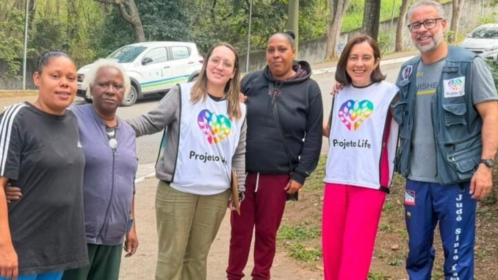 Katiuzia Rios participa de ação solidária do Projeto Life ao lado de Fernando Silva